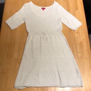 ♥️👗 2/$10 - Elle Shimmery Sweater Dress, Short Sleeve, Medium
